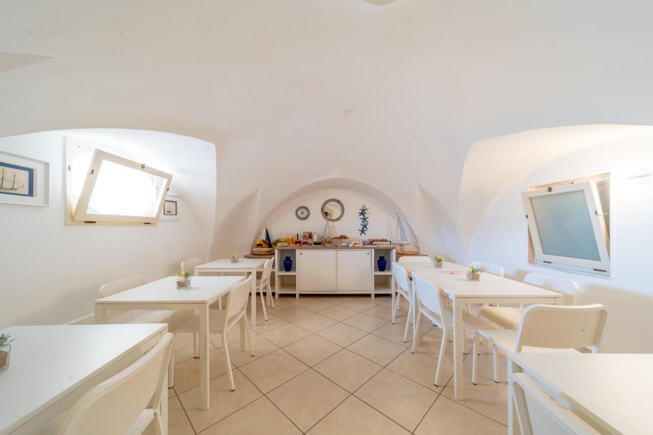 Palazzo Vergine - By Inside Salento 加利波利 外观 照片