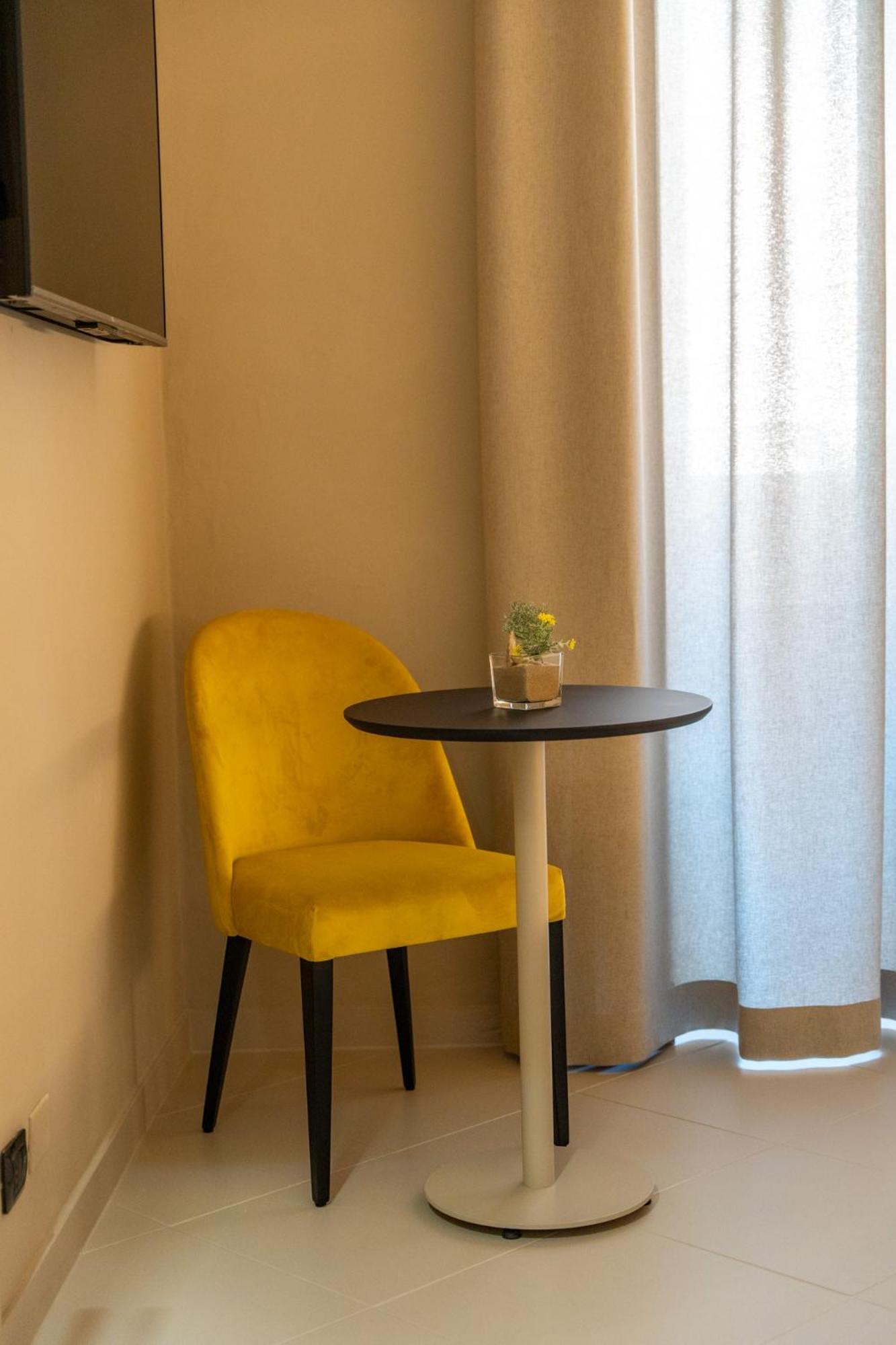 Palazzo Vergine - By Inside Salento 加利波利 外观 照片